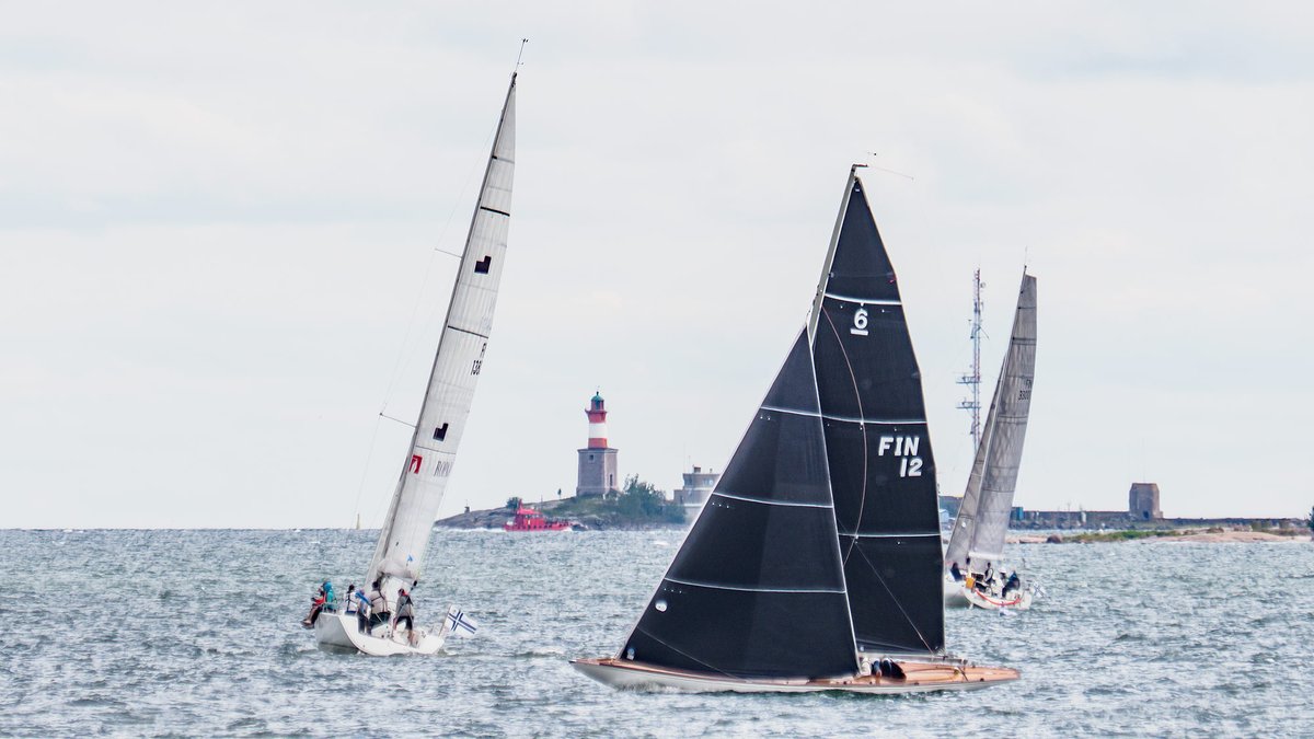 SailinFinland's tweet photo. A couple of shots from today's #6mR Finnish nationals, part of the HSS Champagne regatta. https://t.co/bCg4VVS56s