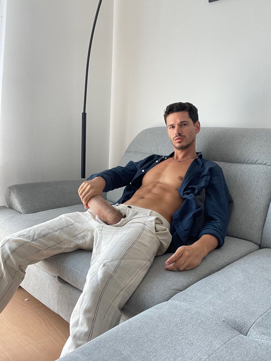 TippinsKat71803's tweet photo. RT if you need a top like this🍆
#fitness https://t.co/fY4DGoyTLM 👈🏽😈 https://t.co/ibt99MBA8o