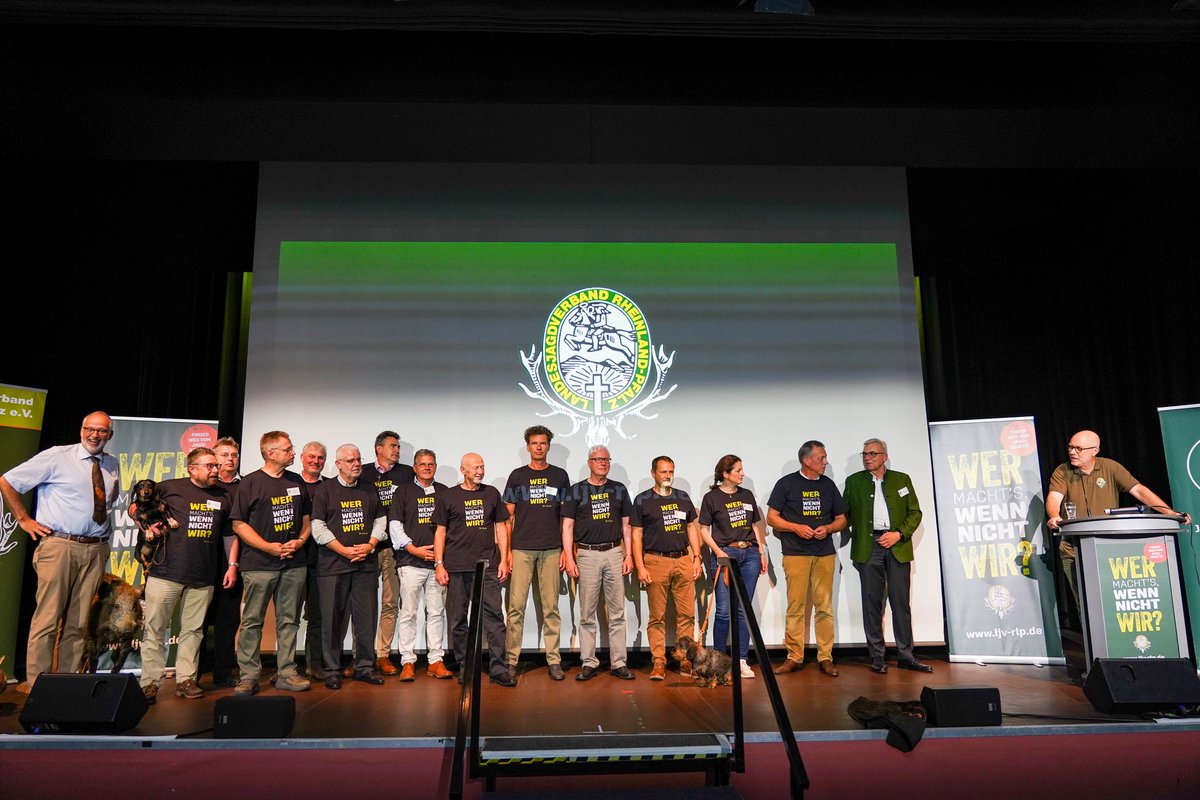 Großer Andrang, klare Worte und eine Resolution: Die Delegierten des <a href="/ljvrlp/">Landesjagdverband Rheinland-Pfalz e.v.</a> lehnen den prekären Jagdgesetzentwurf komplett ab. Der DJV und mit ihm 250.000 Jäger üben den Schulterschluss.