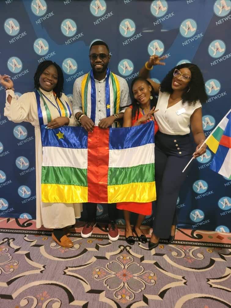 yali_centro's tweet photo. #RCA 🇨🇫 | Les représentants de la #Centrafrique ont activement participé en présentiel au Programme Mandela Washington Fellowship aux États-Unis.
@EmbassyBangui 
@WashFellowship 
@USAenFrancais https://t.co/rm04yklac7