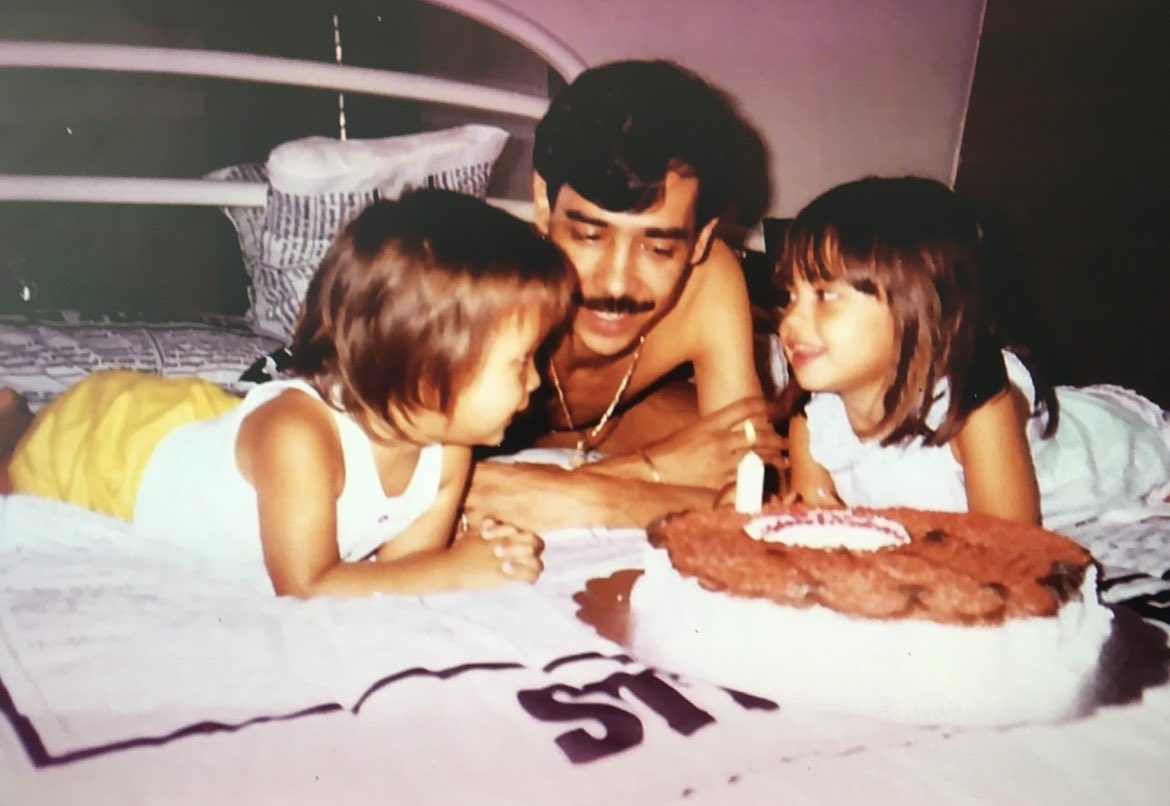Edith Santiago💫 (@_edithsantiago_) on Twitter photo Hoy cumple mi padre bello, <a href="/_EddieSantiago_/">Eddie Santiago</a> Mi salsero favorito. Ayúdenme a felicitarlo!🥰
#eddiesantiago #salsa #latinmusic Hoy cumple mi padre bello, <a href="/_EddieSantiago_/">Eddie Santiago</a> Mi salsero favorito. Ayúdenme a felicitarlo!🥰
#eddiesantiago #salsa #latinmusic