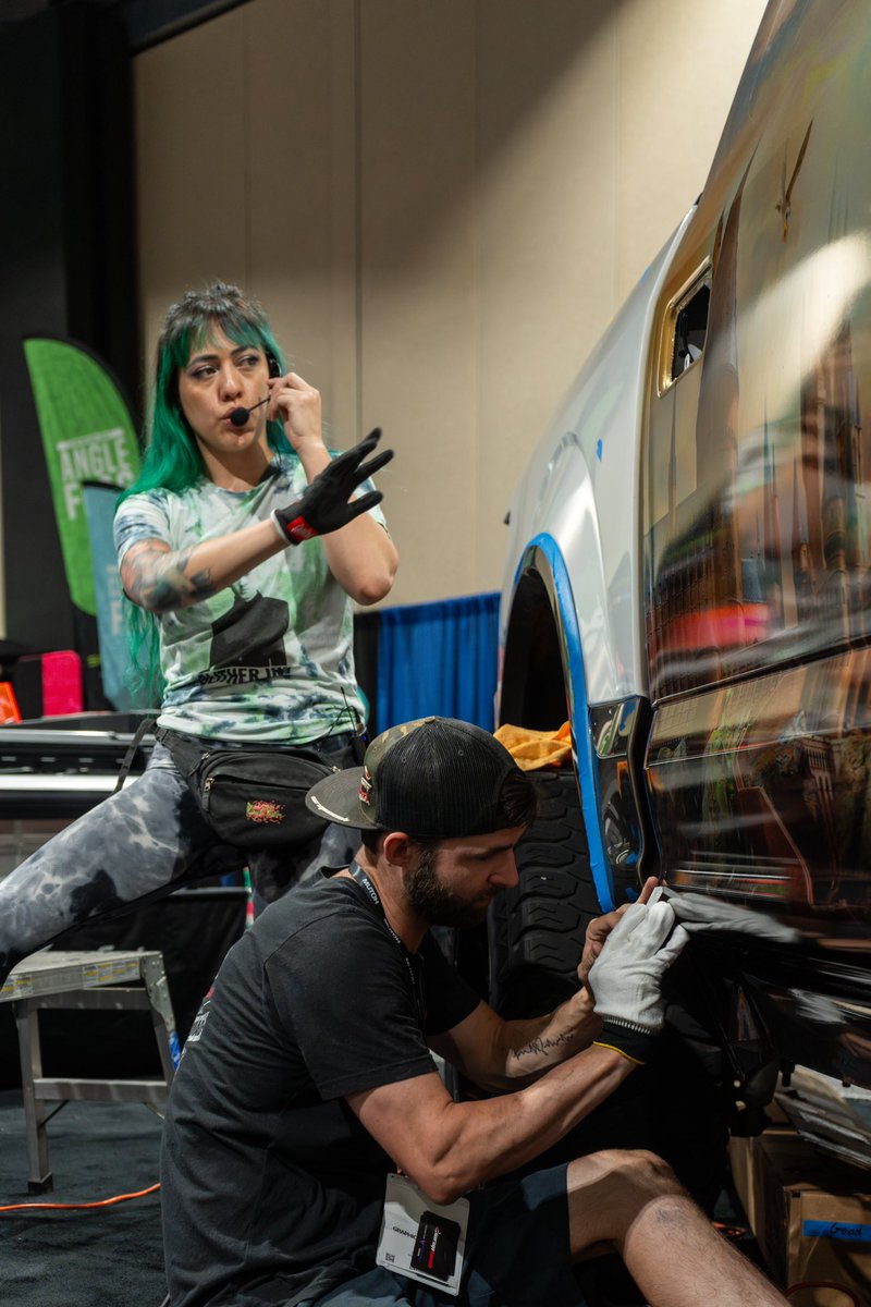 MutohAmerica's tweet photo. Come on down to the MUTOH Booth 101 and join us for live wrap demos by Wrapsesh! 🔥
Make sure to enter our giveaway for limited edition MUTOH x Wrapsesh merch! 🤩
Let’s have a great WRAPSCON Day 2!👏🎉
#mutoh #mutohamerica #wrapsesh #wrapscon2023 #graphicsproexpo2023 #graphics https://t.co/wC3QbF9IER
