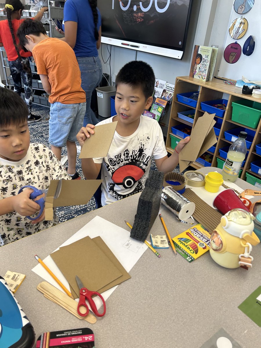 atlantaSTEAM's tweet image. Fablab on wheels (FLOW) #makercenteredlearning #aisSTEAM #AISinnovators #joyoflearning