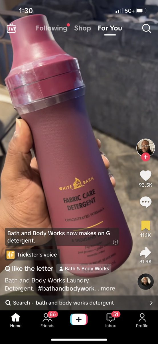 Thatgirlty___'s tweet image. Bath and body works has laundry detergent !!