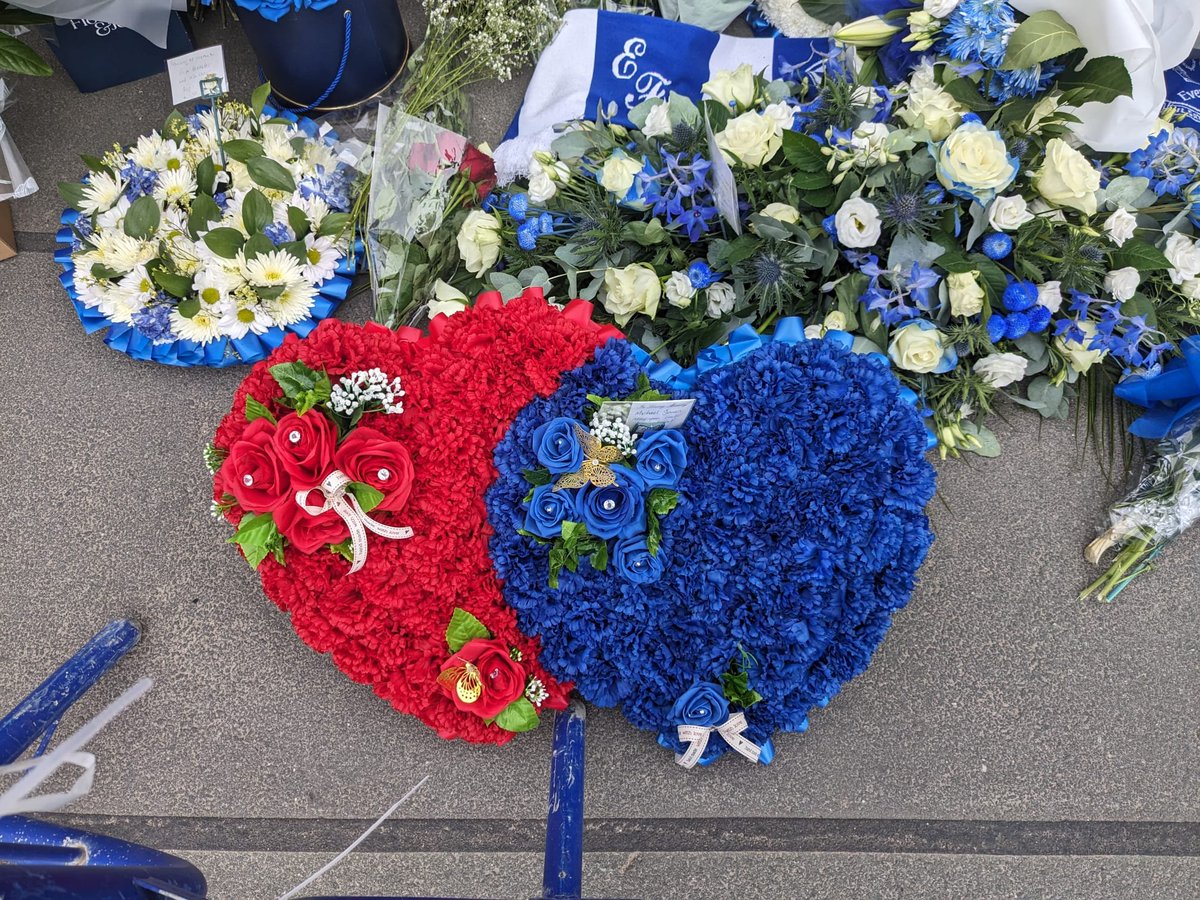HillsboroughSu1's tweet photo. This evening we laid flowers at Bramley Moore in memory of Michael Jones. They are from everyone affected by Hillsborough. The idea is credited to @charlhennessy1 and they were laid by our Chairman @Peterscarfe1 
Rest in Peace https://t.co/Bu1W3pNxnh