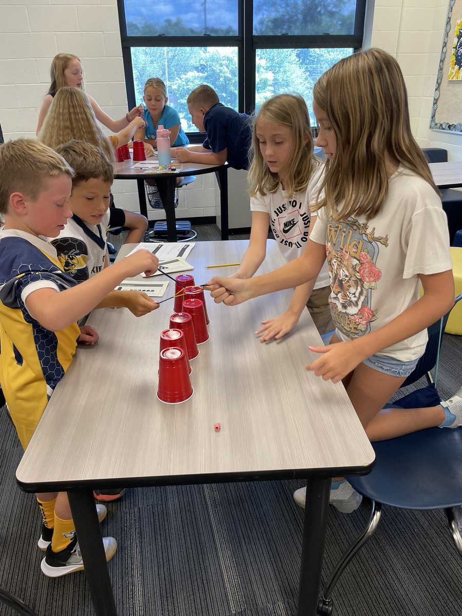 heldshornets's tweet photo. Team building cup stacking challenge in 5th grade science!!! #Hornetpride https://t.co/ISpwShUwFm