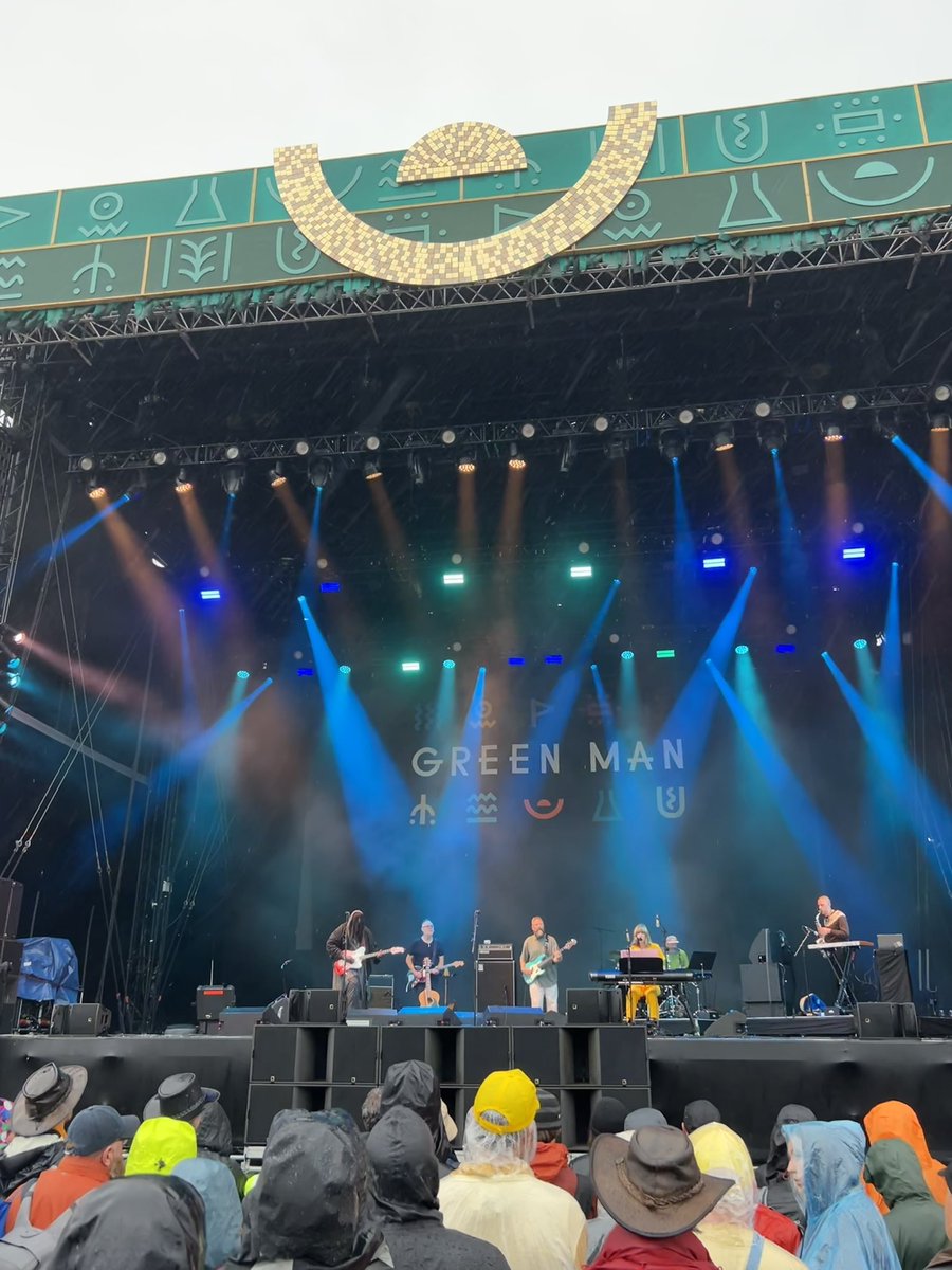 gdpreston's tweet photo. Not sure Iβll make a better decision this year than going to watch Beth Orton in the rain - wonderful set, great band, lovely person @GreenManFest #GreenManFest https://t.co/liES8bP0q6