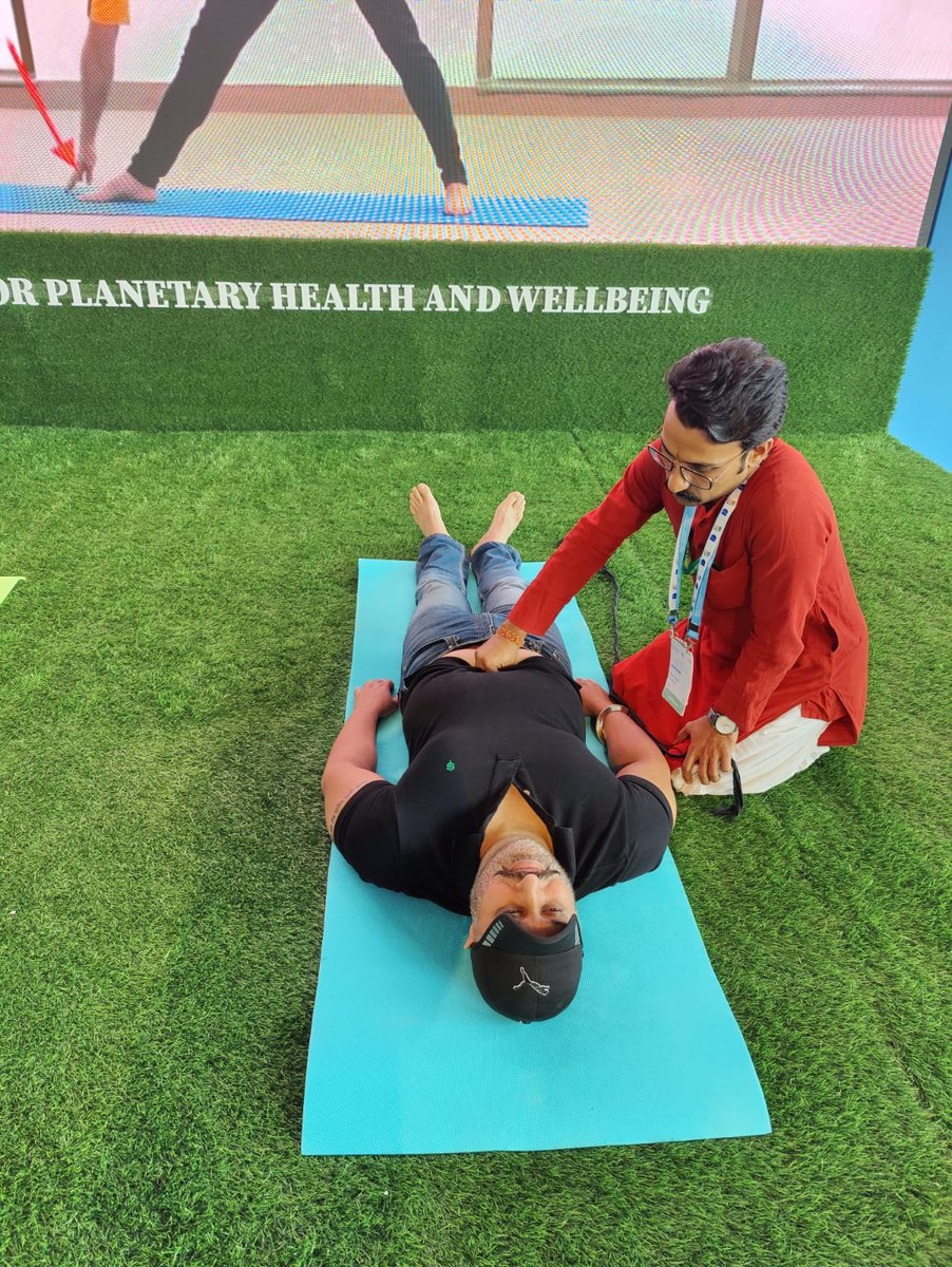 mdniy's tweet photo. Empowering wellness on a global platform! 

Our accomplished Yoga Master from MDNIY hosted a rejuvenating Yoga therapy session at the WHO Traditional Medicine Global Summit, held within our Exhibition Centre. 

#TM4GlobalHealth
#WHOGCTM
#AyushForPublicHealth https://t.co/dFnjFlp6ZN