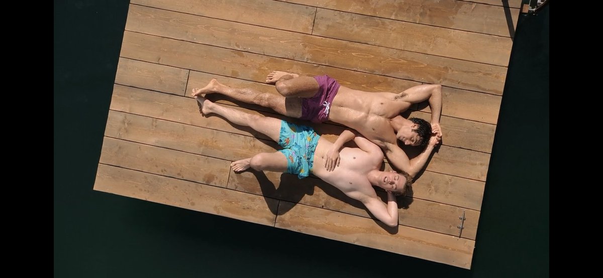 wndamaximof's tweet photo. Masa boleh seuwu ini huh? 😩🫶 
Lu bedua aktingnya kaya nyata anjir sampe dibikin baper selama nntn💕🌈 #RedWhiteAndRoyalBlue #taylorzakharperez #NicholasGalitzine #primevideoid https://t.co/AdWpsNsJsc