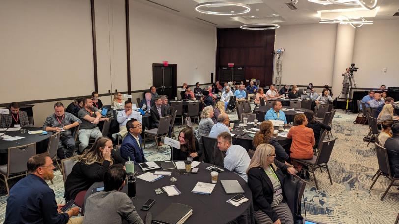 NTIAgov's tweet photo. This week, NTIA's State Broadband Leaders Network gathered to share best practices and coordinate on state’s high-speed Internet deployment efforts. 

These dedicated public servants are working to deliver #InternetforAll to every state and locality in 🇺🇸! https://t.co/qqU9IWjaoH