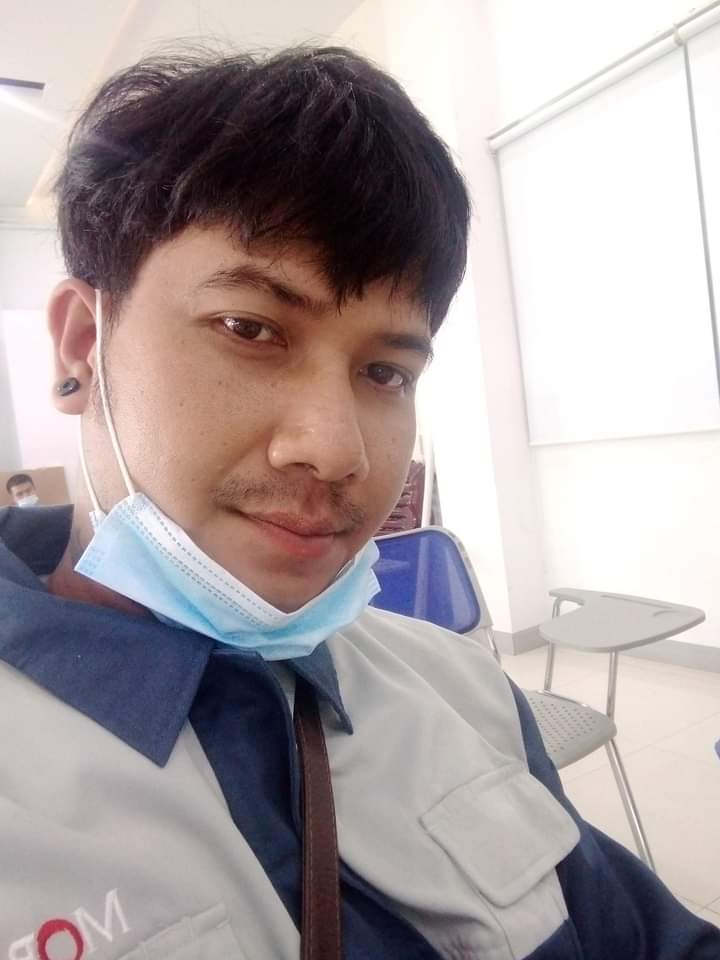 SnamPhanth's tweet photo. มาบยางพรสพาน4 ที่นี้ที่เดียวกำลังเหงาหาเพื่อนกินเบียร์ https://t.co/vLvkgnouIR