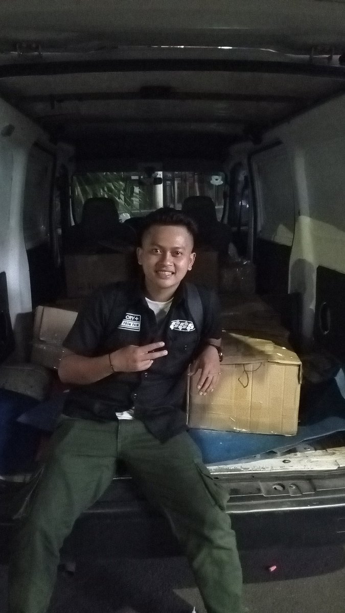 ikkeytaro's tweet photo. Aku kembali https://t.co/3OakcyUDMf