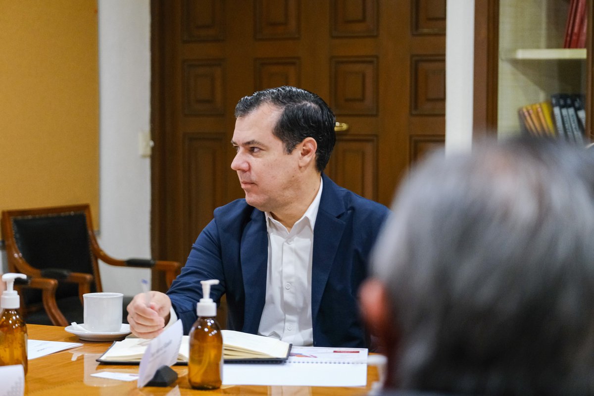 Enrique Alfaro tweet media