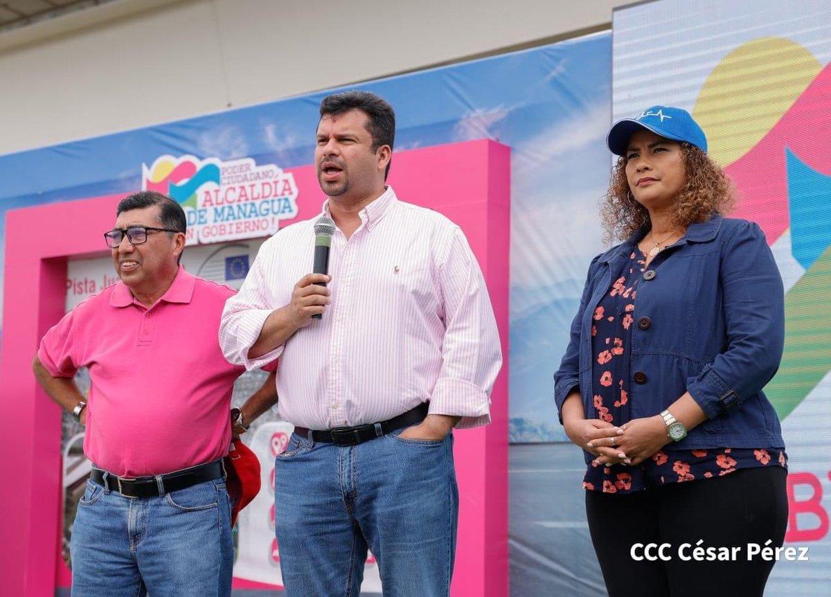 RDcomunicadores's tweet photo. 🔰 Esta mañana autoridades de la Alcaldía de ➡️ Managua realizaron la presentación oficial de la ampliación del proyecto de la 🚍🚗🛣️Pista Juan Pablo II.

📸Fotos: CCC César Pérez

#Nicaragua 🇳🇮 https://t.co/ewlCCrLYVK