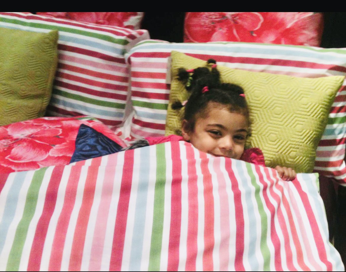 Zebra_carol's tweet photo. How are the summer holidays going for you parents?
2013 #ThingTwo going for a nap because she was tired - this isn’t any bed, this a @marksandspencer bed - in their furniture Dept 😂 Today ten years later in a stately home she climbs in the bath, Grandma trying to get her out 😜 https://t.co/TWuZGne3yS