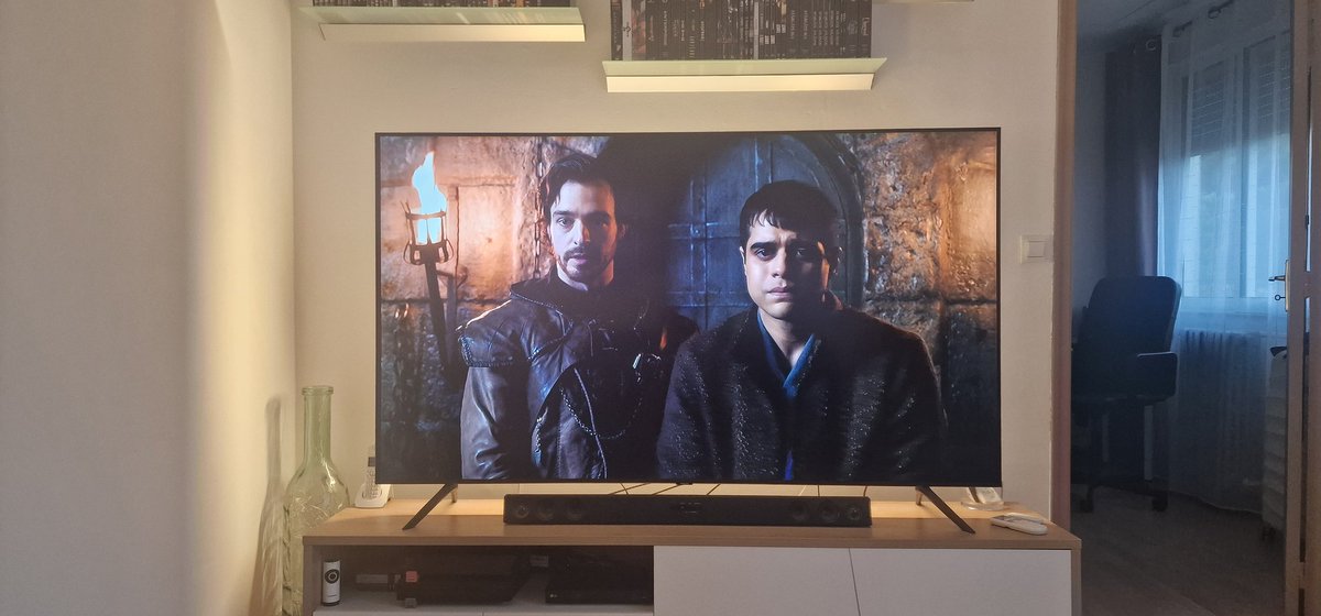 Jean_olivier_73's tweet image. Watching #TheOutpost 4x11, directed by @JakeStormoen !! 🥰