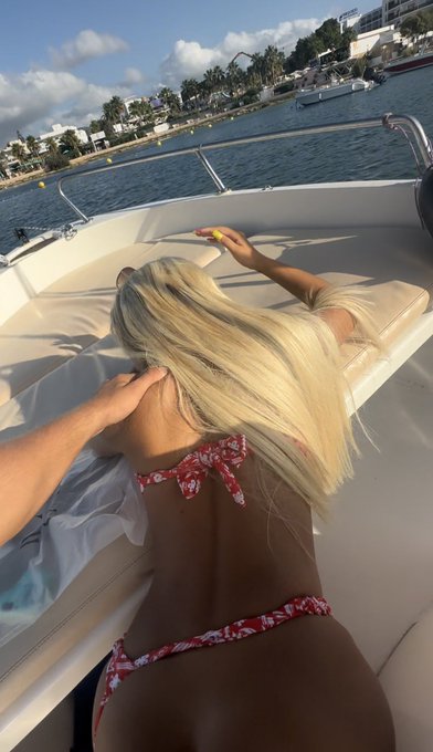My sextape on a boat in Ibiza comes out tonight on my site 😈🇪🇸 https://t.co/vU9ap7btvl