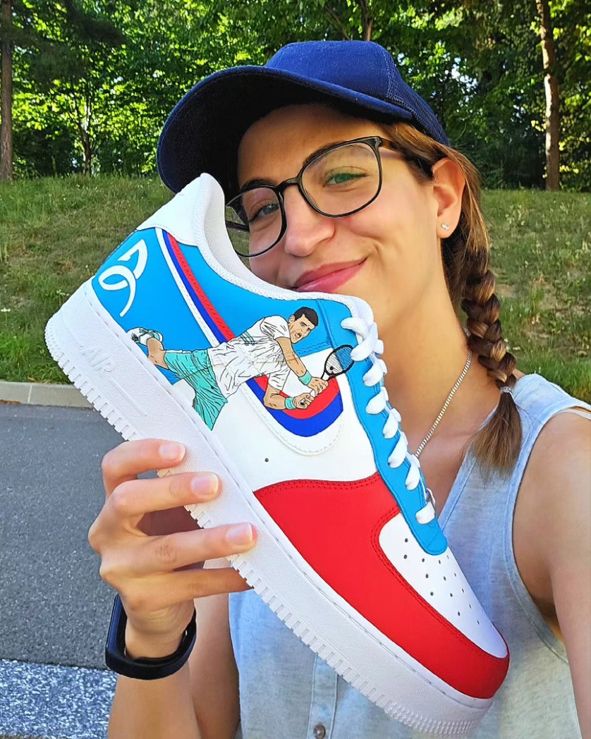 CustomisyB's tweet photo. #Nike, Air Force 1 - #Djokovic 🎾🇷🇸 
Tag him, maybe? 👀 @DjokerNole
#serbia #serbian #Srbija #srb #nole #djoker #joker #tennis #tennisplayer #airforce1 #customnike #balkan #novakdjokovic #tennislife
 #goat #customsneakers #customisyb #angelusdirect #switzerland #sneakers #atptour https://t.co/WwewwxsgBk