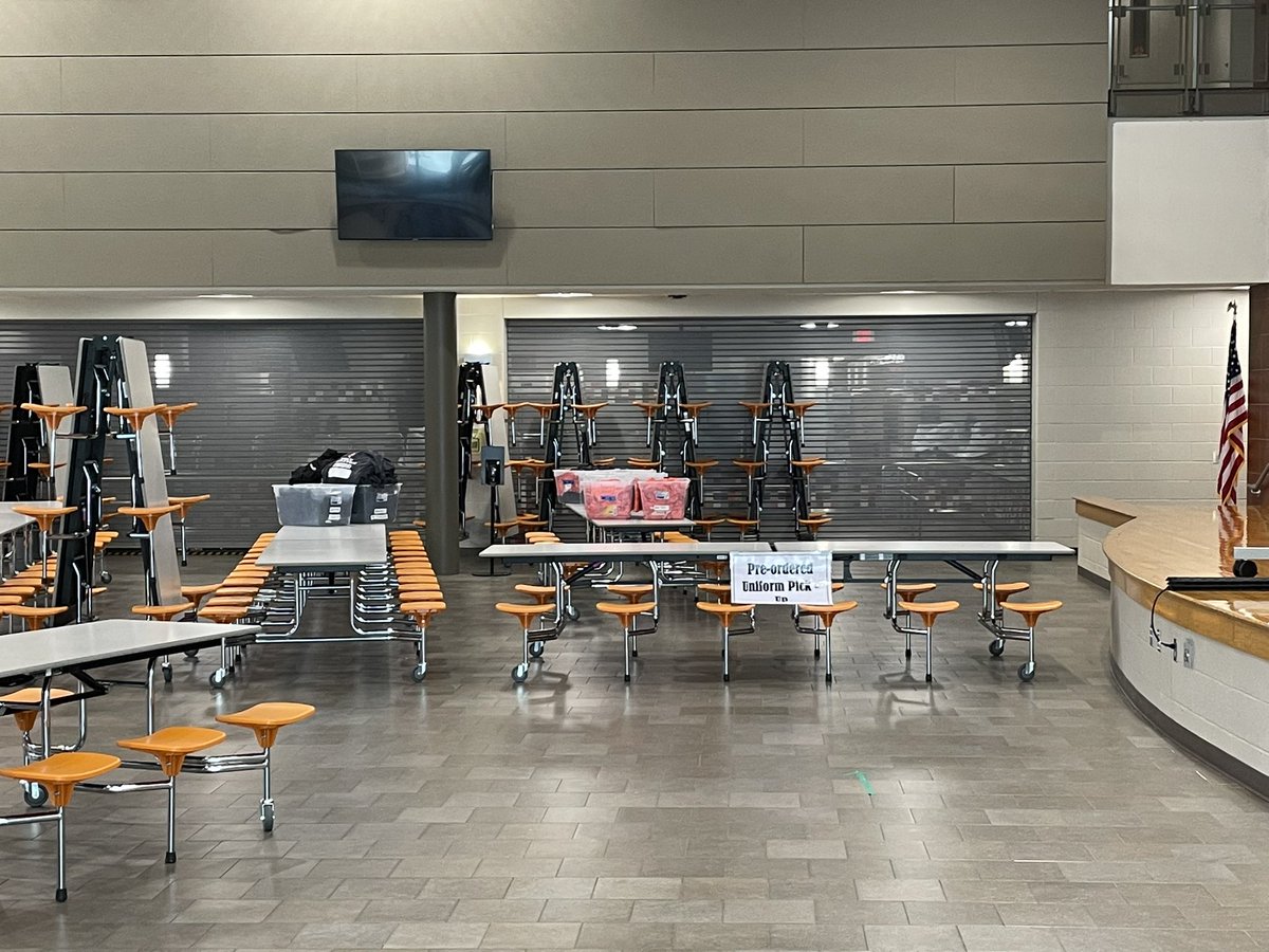 Let’s go Bengals!! We are all set up for tomorrow’s Athletic Express!! Excited to see all the student athletes. Ready to get the year started! It’s football season in Bengal Nation!! Let’s go <a href="/salyardsms/">Salyards MS</a>!!@SalyardsATH