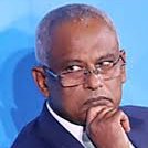 އިބޫ!
ދިވެހިން ގުނބޯ ނުހައްދާ!
ގޯތިދޭން ޖެހޭނީ މާކަނޑަކުން ނޫން.
ހިކިފަސް ބިމުން.
ރައީސް ޔާމީން ހިއްކި ހުޅުމާލެ ފޭސް ދޭކުން، ބިން ތި ބަހާލީ އެކުވެރި ވަކި ބަޔަކަށް. 
އެއީ ކޮރަޕްޝަން. 
ގުރުނެގި އެއްވެސް ފޮއްޓެއްގަ ހުޅުމާލެ ނުހިމެނޭ. 
އެކަމުންވެސް ރައްޔިތުންނަށް އޮޅުވާލީ.