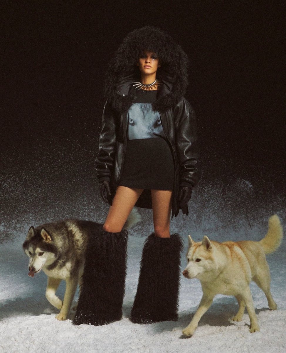 NYStyleGuidecom's tweet image. David Koma Pre-Fall 2023 🐺
@DAVIDKOMALONDON 
#DavidKoma #PreFall #NYSG