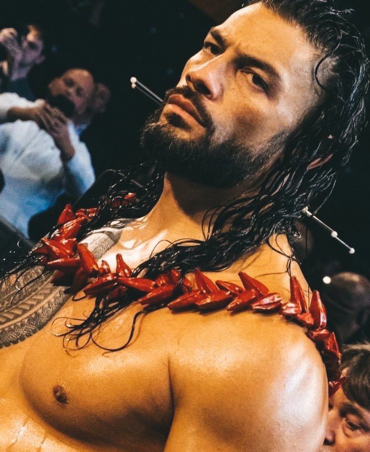 hourly roman reigns (@hourlyroman) on Twitter photo 