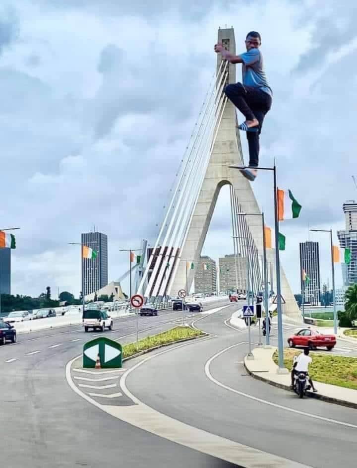 HumourRobert's tweet image. Ivoirien fume quoi même