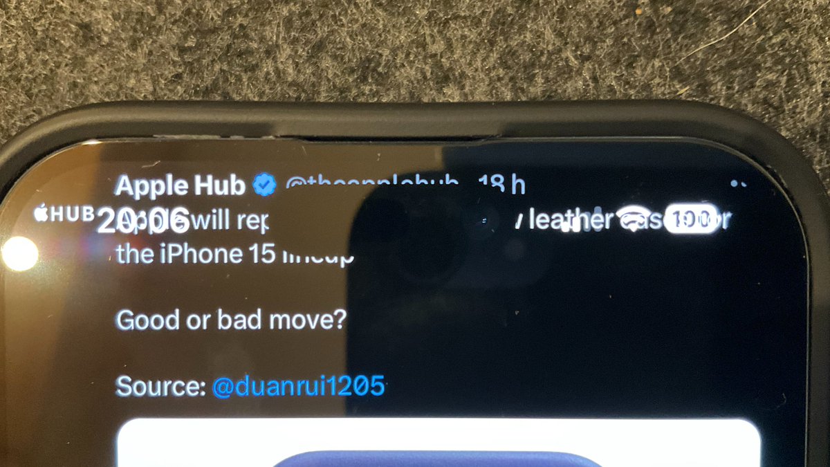 pedraaldev's tweet photo. @elonmusk By removing the top bar for example ? Huge doubts https://t.co/9tqH3wBvB3