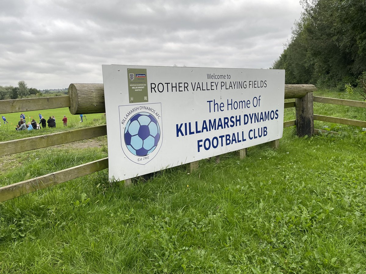 Sarah8Sheffield's tweet photo. Great evening with @KillamarshDynam and @BBCLookNorth talking about women and girls football ahead of the big match this weekend
#WWC2023 #Killamarsh
⚽️🏴🦁🏆 https://t.co/4IPXKDxHr0