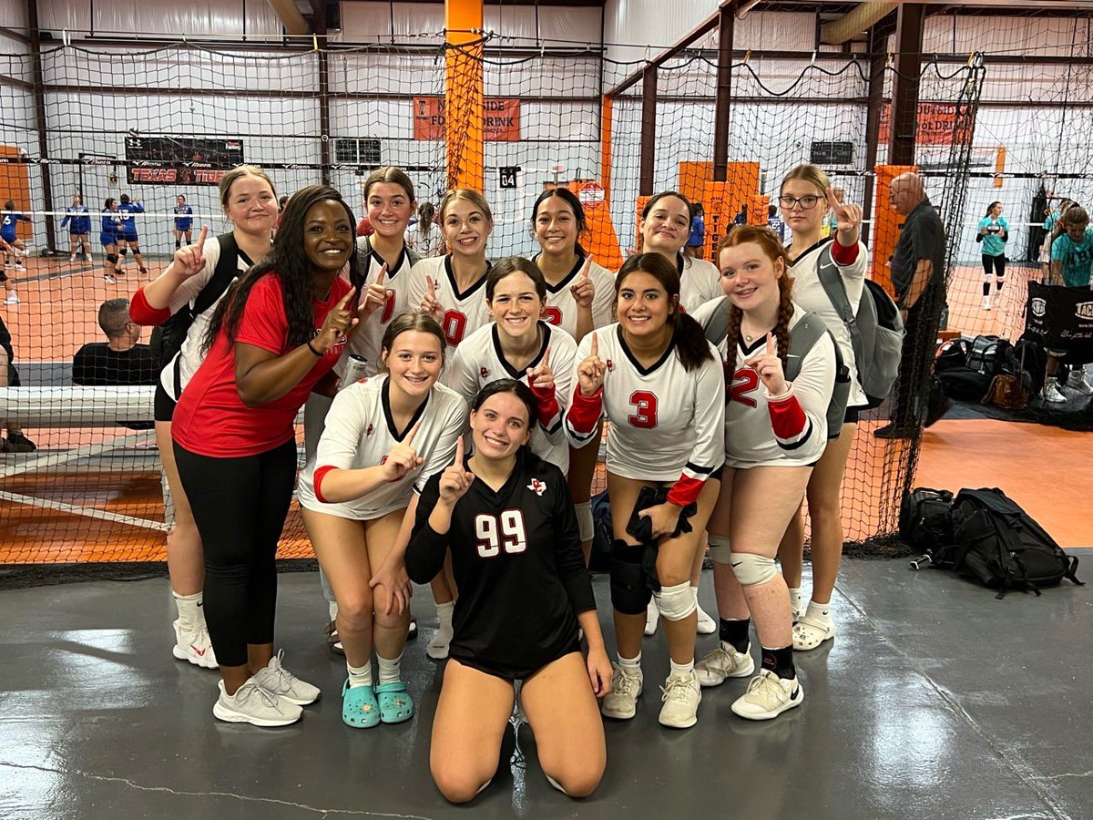 O’Connell Collegiate advance to the Gold Bracket at the San Marcos Invitational Volleyball Tournament #tappsvolleyball
#tapps
#ocpbucaneers
#ladybucs
