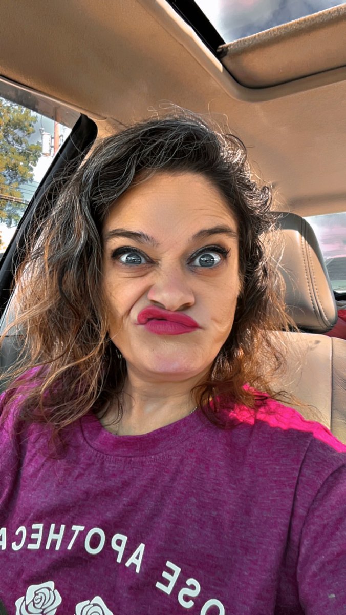 GG_FFBOTS's tweet image. There are two sides to every story, there’s also two sides to Geminis 😹 

Finally feeling a little bit more normal since the expo bubble. It only took me four days. #twosidestoeveryTracy #gemini #crazymofo #FFExpo2023