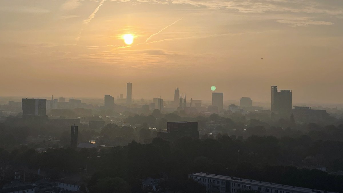 Luchtvochtigheid 75%. #Tilburg lijkt wel in de tropen te liggen