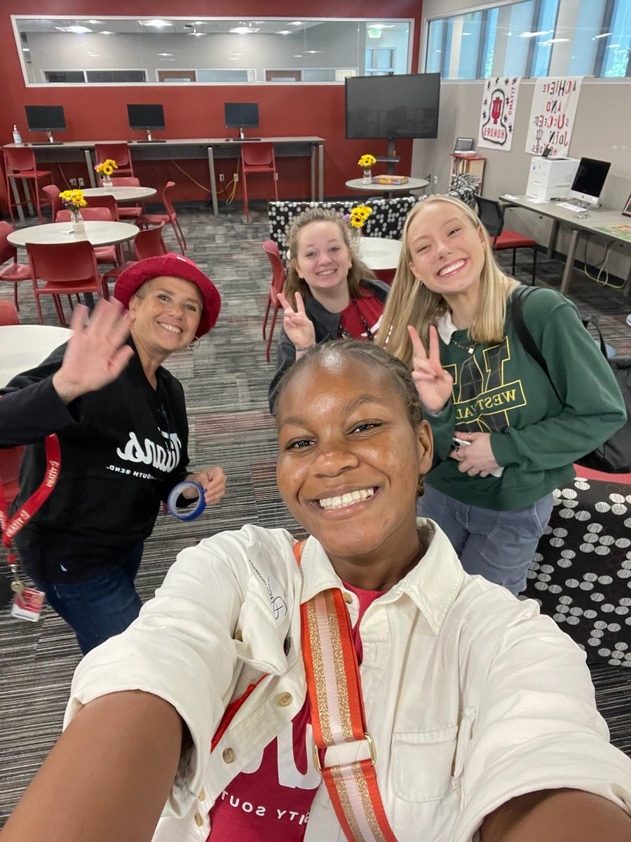 IU South Bend Honors tweet media