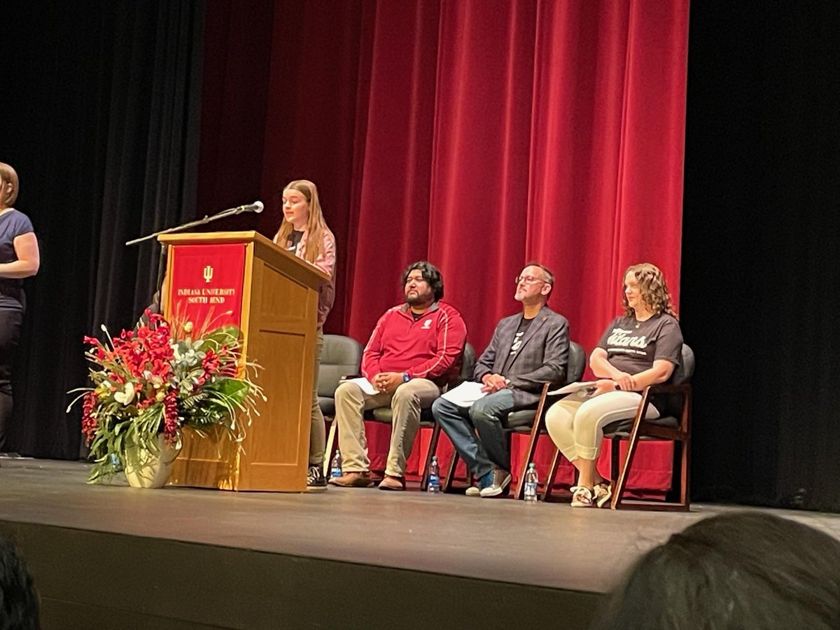 IU South Bend Honors tweet media