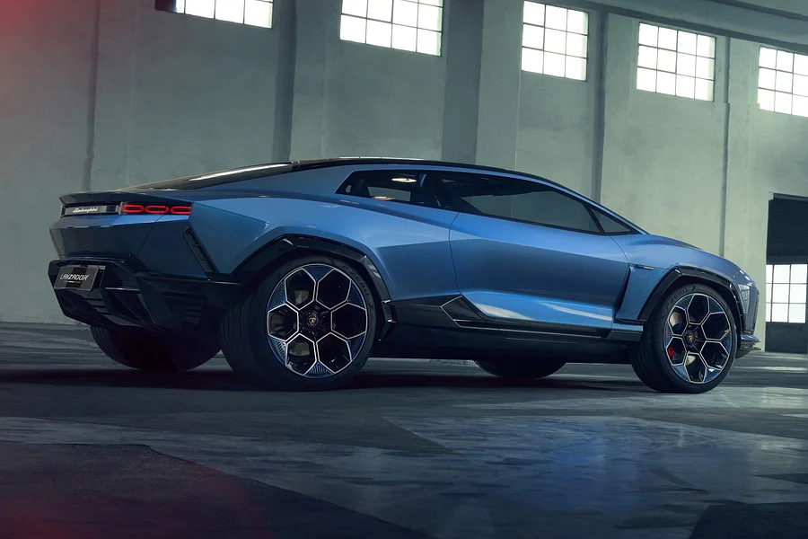 car_történet tweet media