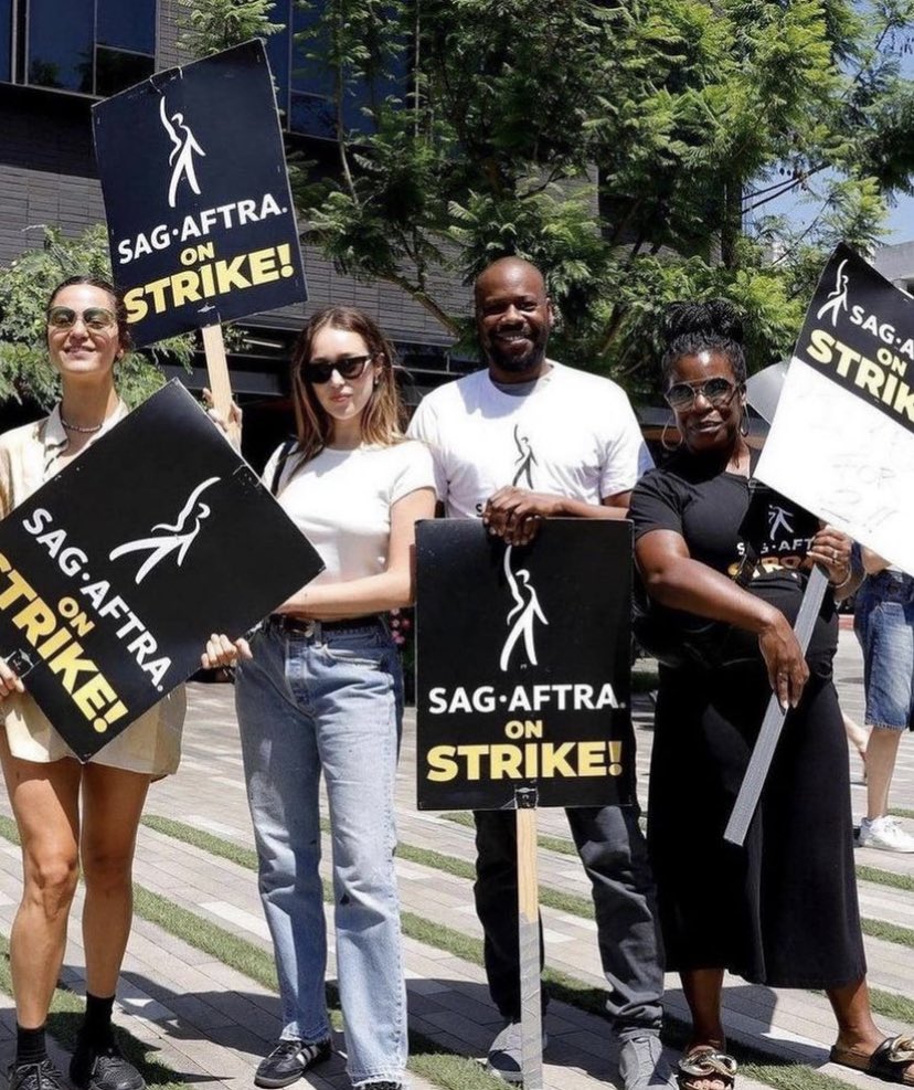 did alycia post a selfie today (@alyciaselfie) on Twitter photo 