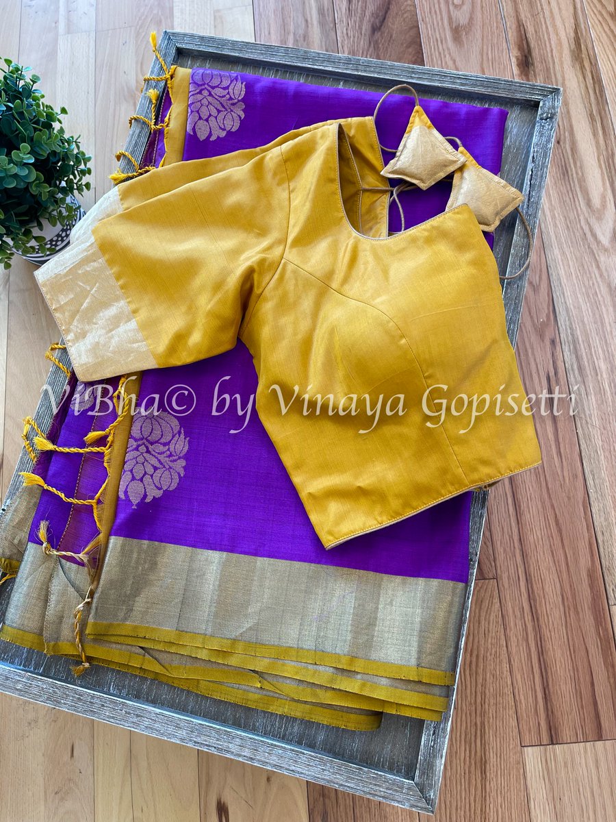 #softsilk #silksarees #sareelove #tarditional #kadiborder #purpleandyellow #handloom #readytowear #withblouse #designersaree #trending #designercollection #desingervinayagopisetti #vibhaboutique