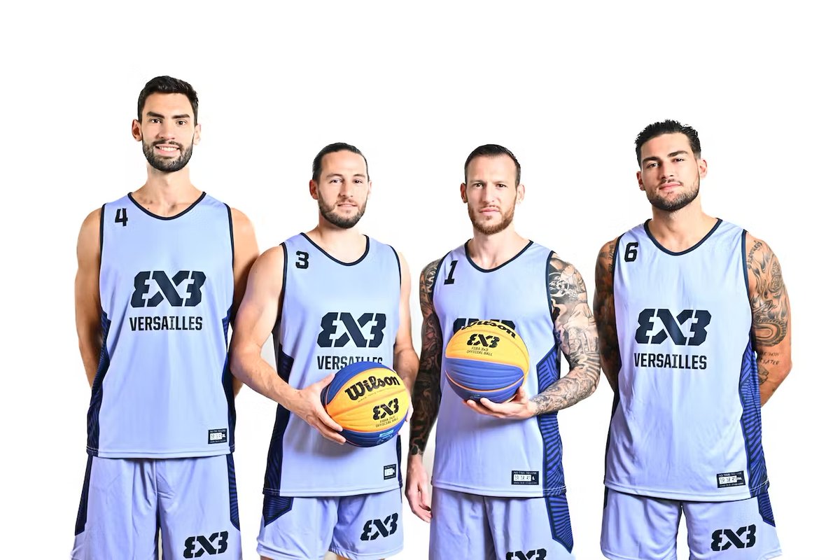 basketeurope's tweet image. 𝟑𝐱𝟑 : 𝐓𝐞𝐚𝐦 𝐕𝐞𝐫𝐬𝐚𝐢𝐥𝐥𝐞𝐬 𝐡𝐢𝐬𝐭𝐨𝐫𝐢𝐪𝐮𝐞

🇫🇷✨ Pour son premier Masters, l'équipe française termine en tête de son groupe à l'issue de ses deux matches de poule. Antoine Eito époustouflant avec 10 puis 11 points.

➡️ basketeurope.com/livenews-fr/68…