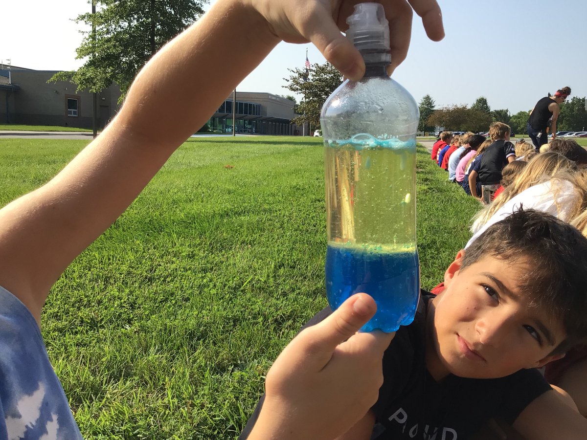 Lava lamps to teach chemical reactions? Yes please! #scienceisfun