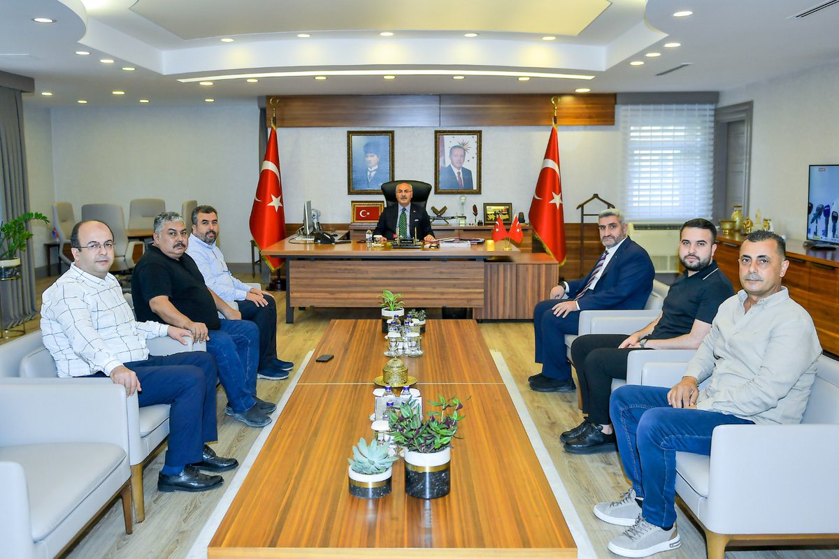 İmam Gazali HIRADAĞI (@imamhiradagi) on Twitter photo Askon yönetim kurulu üyelerimiz ile Adana Valisi olarak atanan Sn. Yavuz Selim Köşger beye hayırlı olsun ziyaretinde bulunarak başarılar diledik.<a href="/TCAdanaValiligi/">T.C. Adana Valiliği</a> <a href="/ASKON/">ASKON 🇹🇷</a> <a href="/askonadana/">ASKON - Adana Şubesi</a> <a href="/gencaskonadana1/">Genç Askon Adana</a> <a href="/orhanaydin/">Orhan AYDIN</a> <a href="/recepcaliskan/">Recep ÇALIŞKAN</a> <a href="/ilkermedeni/">İlker MEDENİ</a> Askon yönetim kurulu üyelerimiz ile Adana Valisi olarak atanan Sn. Yavuz Selim Köşger beye hayırlı olsun ziyaretinde bulunarak başarılar diledik.<a href="/TCAdanaValiligi/">T.C. Adana Valiliği</a> <a href="/ASKON/">ASKON 🇹🇷</a> <a href="/askonadana/">ASKON - Adana Şubesi</a> <a href="/gencaskonadana1/">Genç Askon Adana</a> <a href="/orhanaydin/">Orhan AYDIN</a> <a href="/recepcaliskan/">Recep ÇALIŞKAN</a> <a href="/ilkermedeni/">İlker MEDENİ</a>