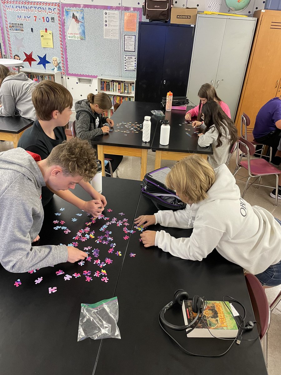 MrsOhlemacher's tweet photo. Practicing our teamwork skills in 8th grade science
@SwantonMS https://t.co/d2OEX6l2Jz