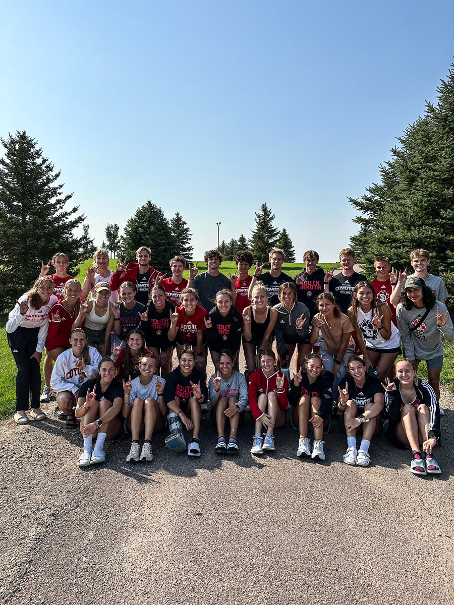 Cross camp. ✅

#GoYotes x #WeAreSouthDakota 🐾