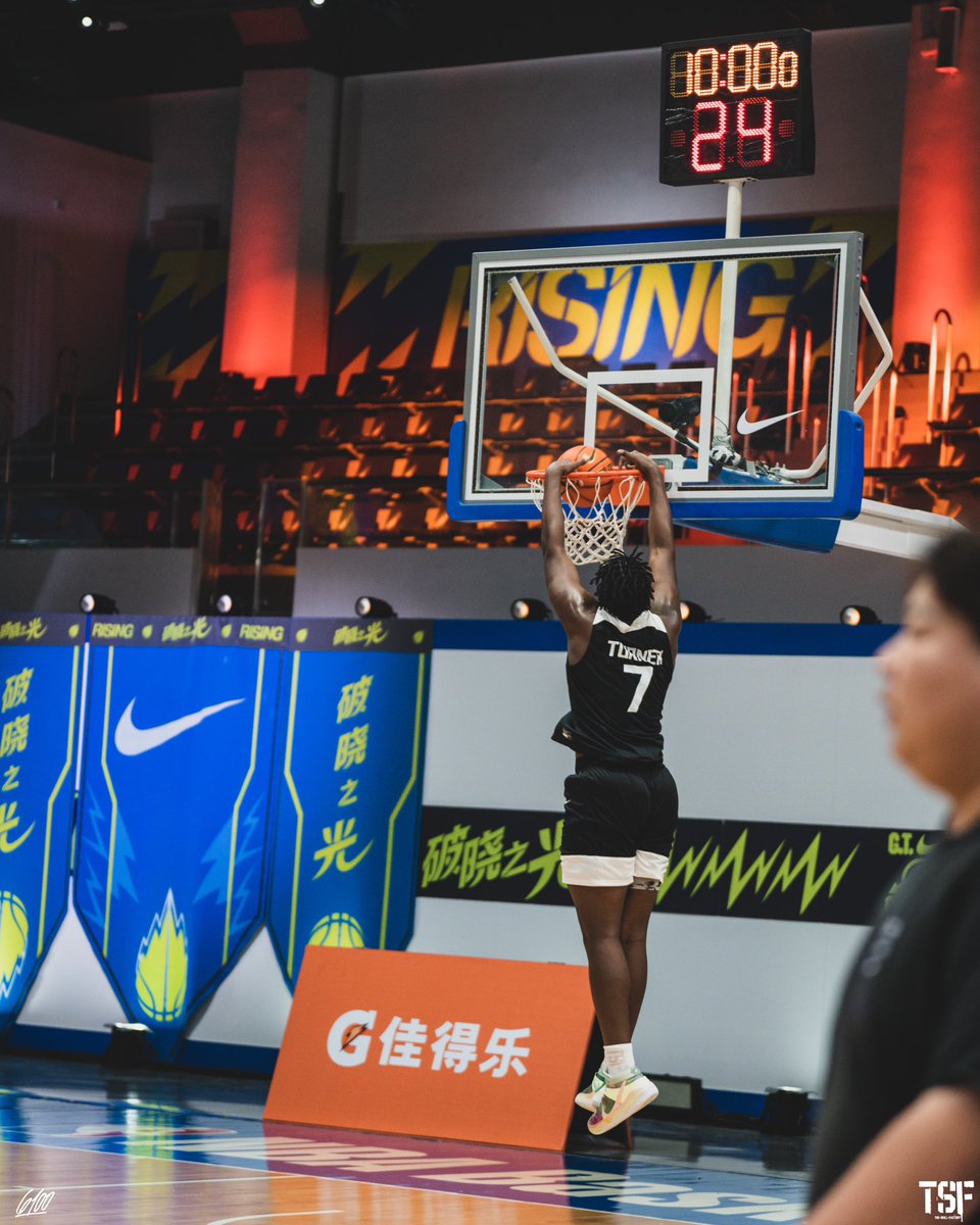 It’s with great excitement to announce that I will be reclassifying to the class of 2024 and attending Williston Northampton School for this upcoming season. I am very thankful for all the college coaches who have recruited me in the 2023 class. #GoWildcats 💚💙 <a href="/WNSBVBasketball/">Ben Farmer</a>