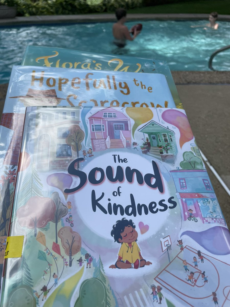oonziela's tweet photo. Rounding the home stretch on my 100 Book #summerreading goal! #bookadaychallenge #classroombookaday #shelfietalk #titletalk #pb10for10 #readalouds #poolsidepages #picturebooks #kidlit https://t.co/WTouGJkwPy