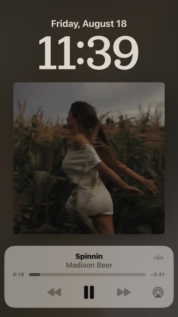 did the world stop spinning or DID IIIIIIIIIII????