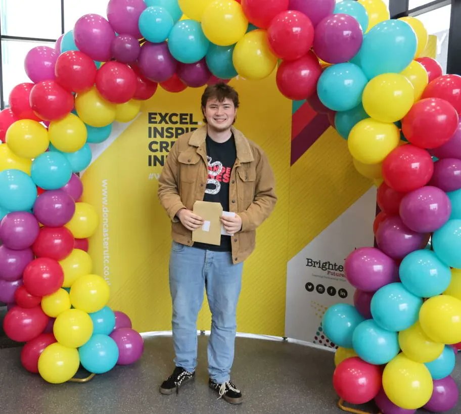 doncaster_utc's tweet image. Congratulations to Tobias, who secured a place at Sheffield Hallam University to study cyber security. On the back of a superb triple-distinction star in Cambridge Technical in Digital Media. Apply for your place at Doncaster UTC Post-16 on September 1st.
#thinkutc #digitalmedia