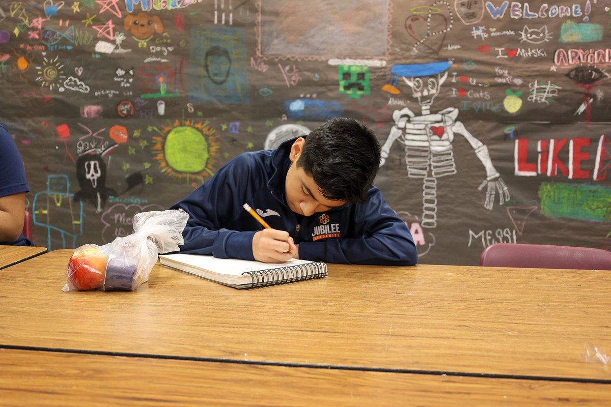 jubileeacademic's tweet image. We kicked off the new school year with enthusiasm, curiosity, and a commitment to excellence! Share your favorite moments or pictures from this amazing first week. Together, we embrace, nurture, lead, and excel. #FirstWeekSuccess #ProudEducators #LearningJourney