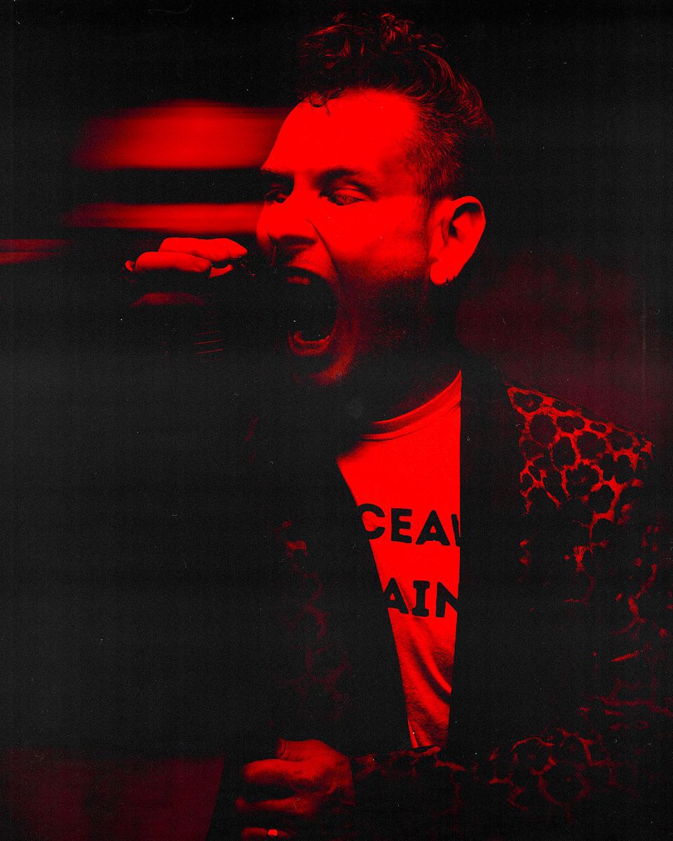 CoreyTaylorRock's tweet photo. You always want to hear what I think, now I want to hear what YOU think.
Text me your best sh*t talk using the hashtag #TALKSICK and maybe Iโll read a few of the best ones mean tweets style: +1 702-766-6112 https://t.co/zVZMaVYzjQ