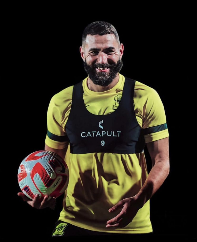 Karim Benzema tweet media