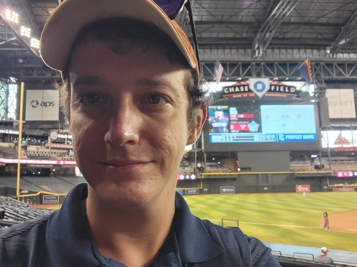 MLBHandicapped's tweet image. At the @PerfectGameUSA All-Star game at Chase Field today. The future of baseball is looking bright. These kids got the stuff!